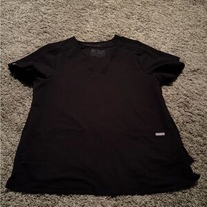 Medium women’s Figs Black 2 pocket Scrub Tops